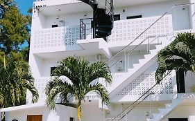 Staey Hotel