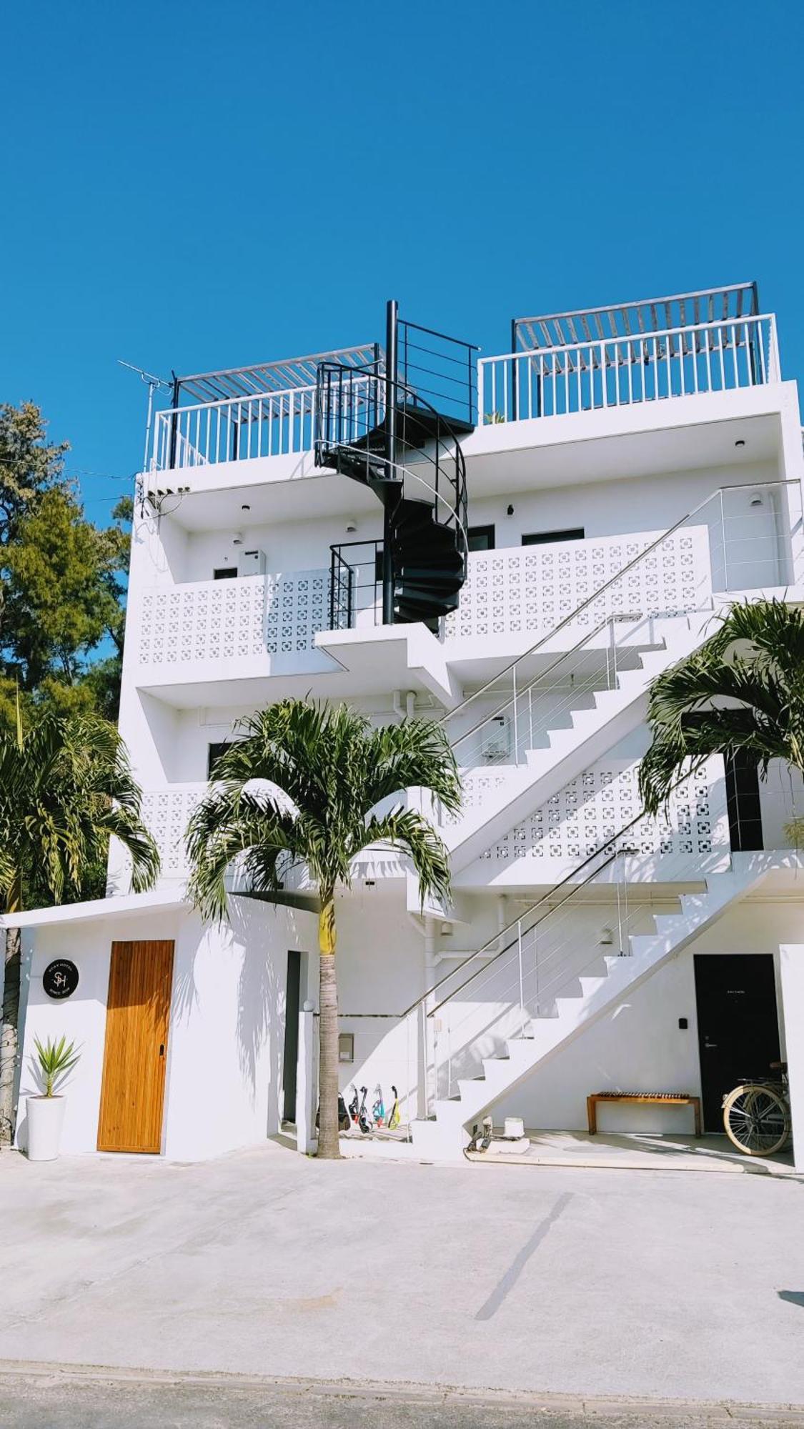 Staey Hotel Nago Exterior photo